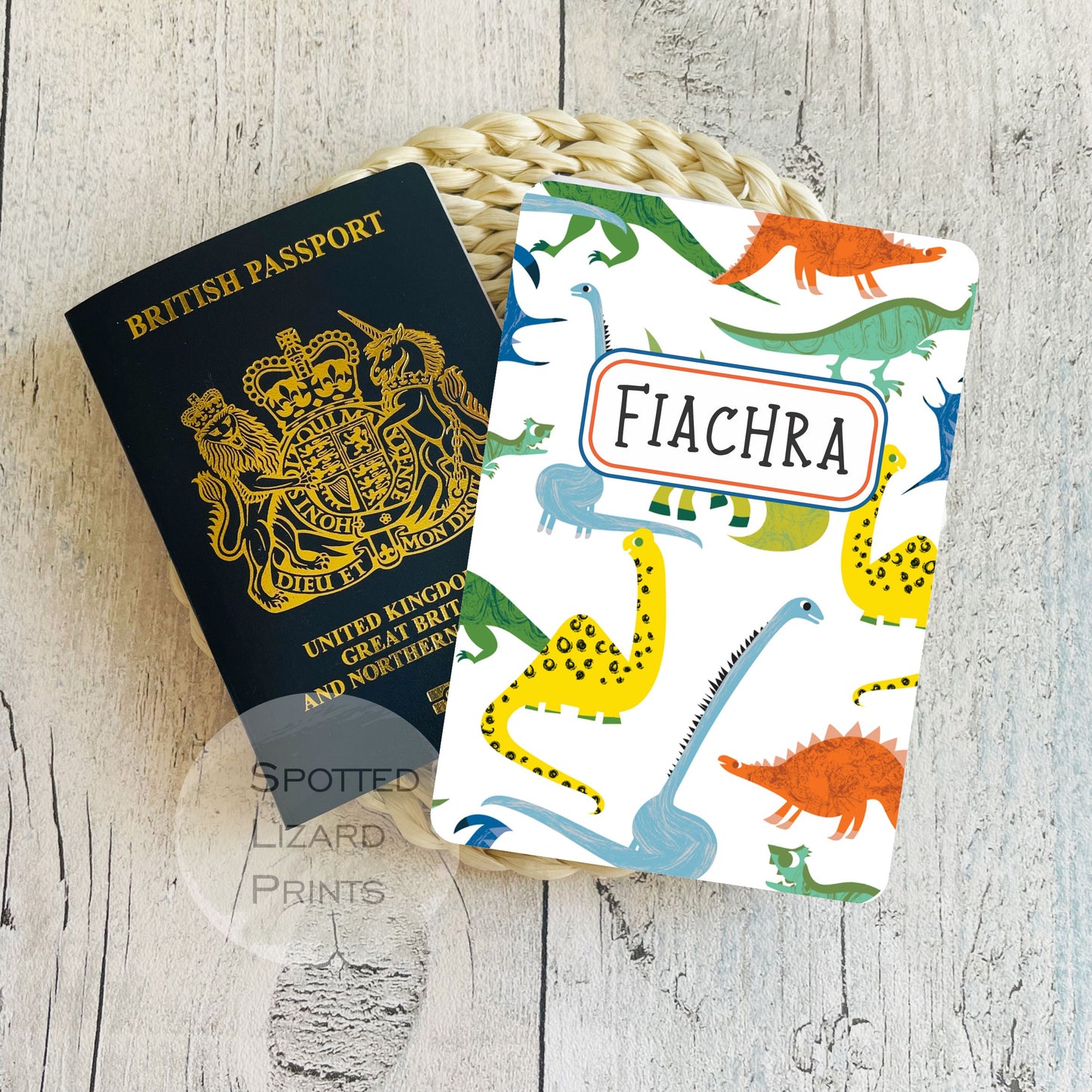 Passport protective cover. White. Personalised Passport cover for Kids
