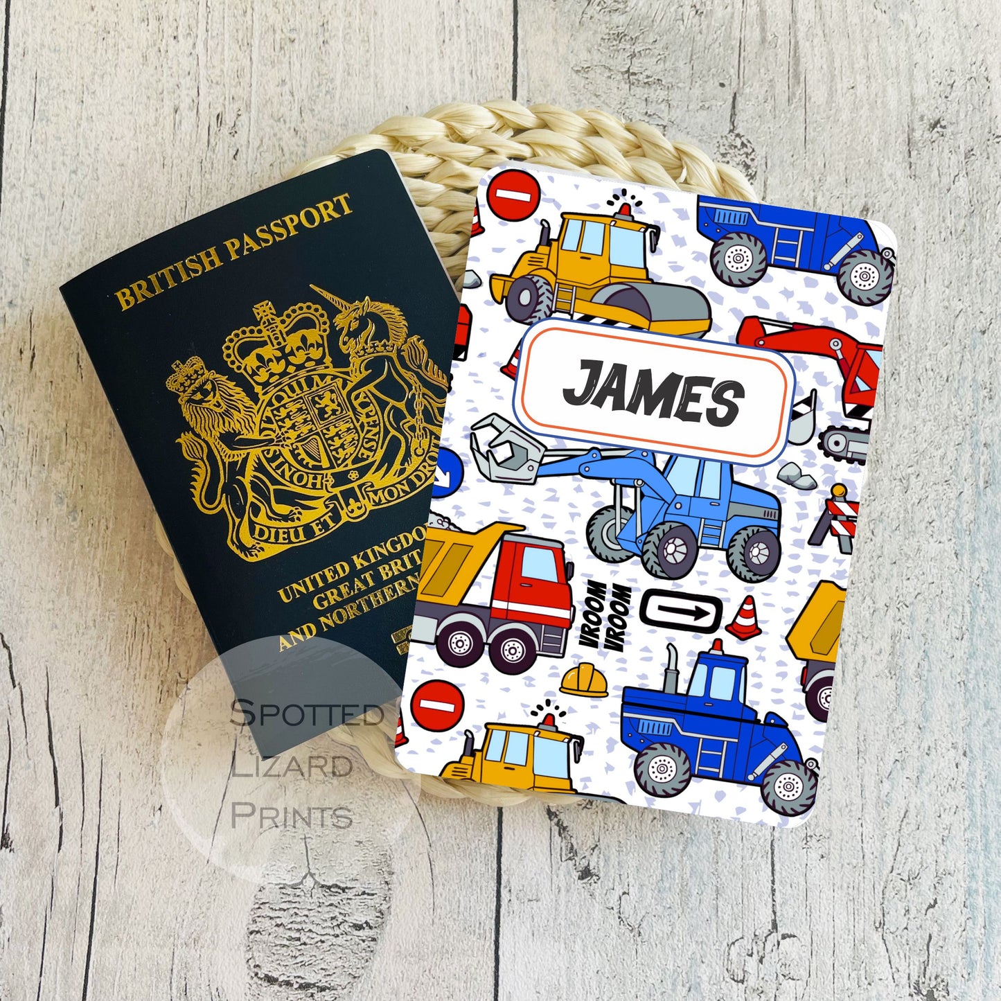 Passport protective cover. White. Personalised Passport cover for Kids