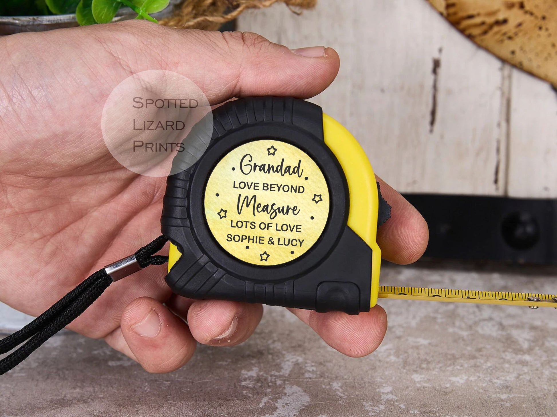 Personalised tape measure