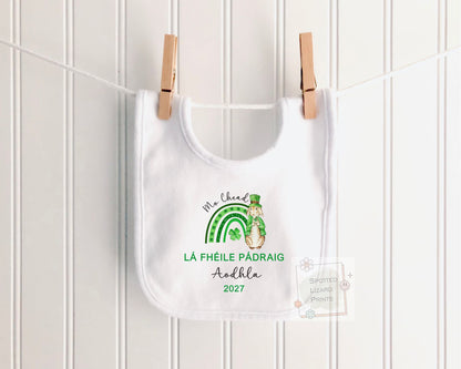 Personalized First St Patrick's Day Baby Outfit | Mo Chéad Lá Fhéile Pádraig Sleepsuit | Irish T-shirt | St Patrick's Day Sweatshirt