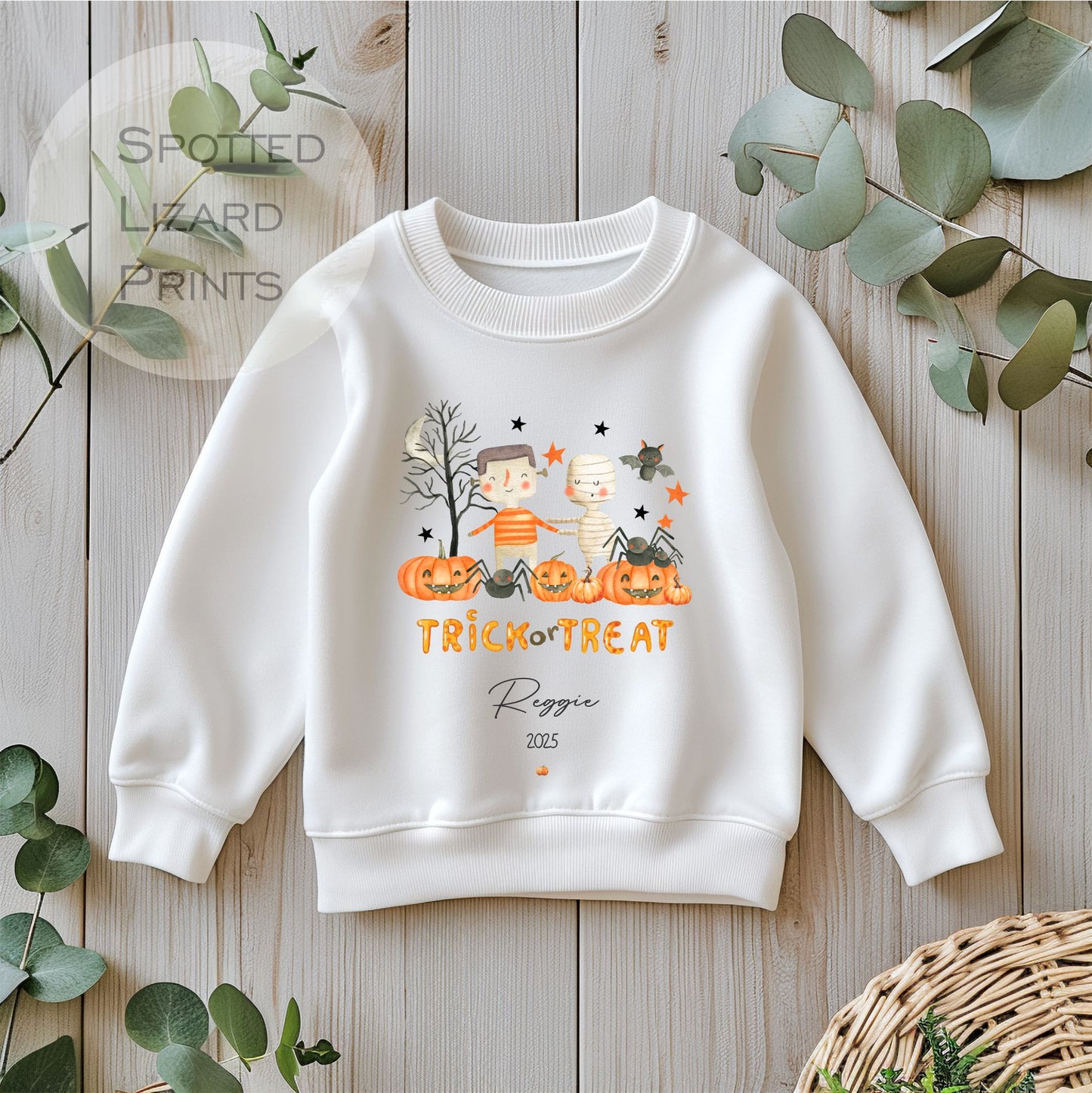 Personalised Cute Halloween Kids Sweatshirt Cute Pumpkin, Unisex Halloween Outfit, Spooky Outfit Trick or Treat Sweatshirt, Halloween jumper