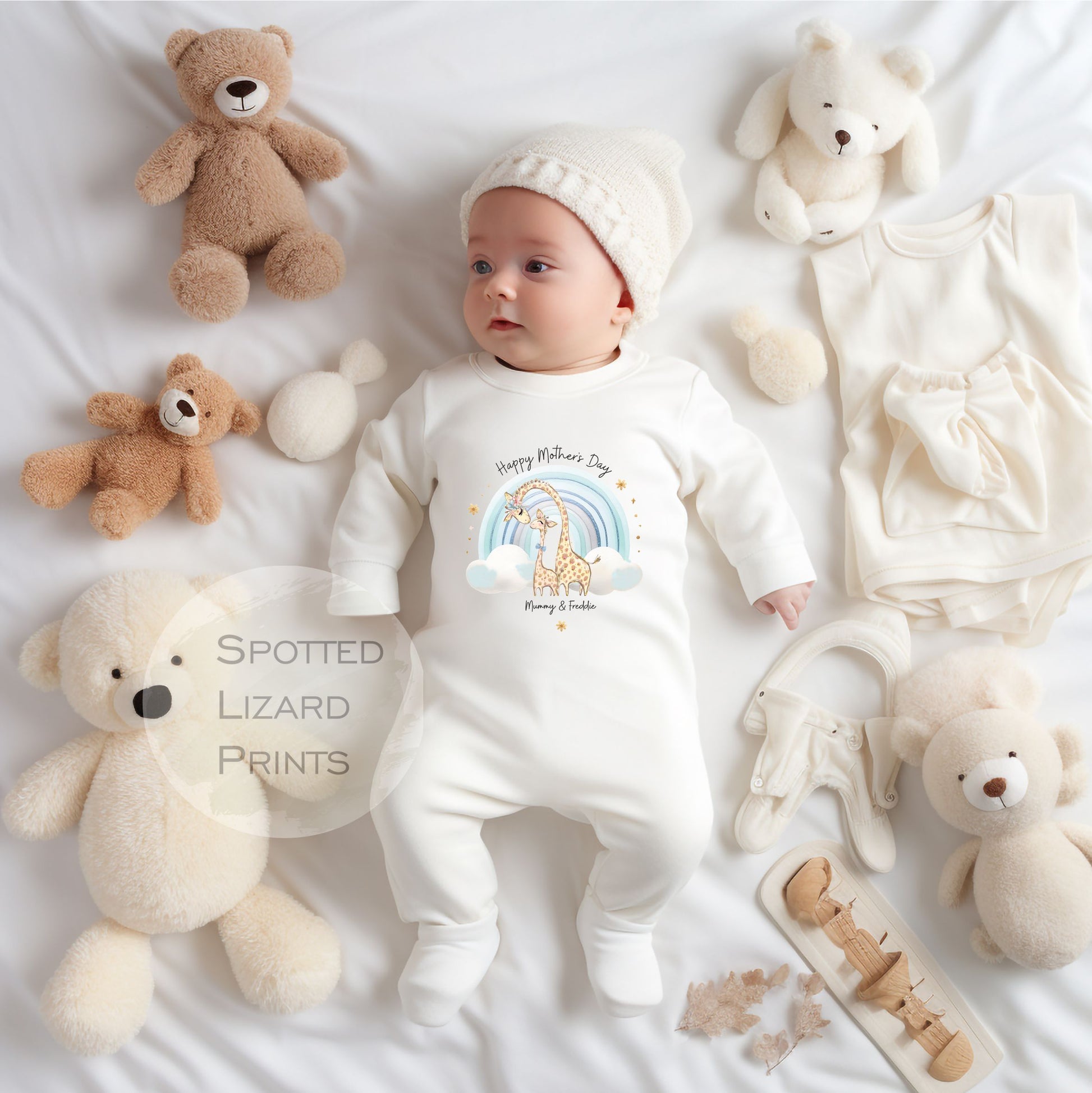 Cute personalised Giraffe mothers day sleepsuit