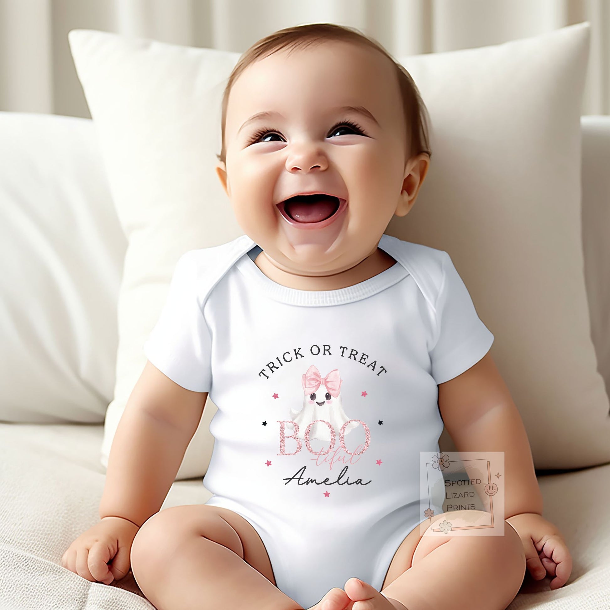 Personalised Cute Ghost Halloween Sweatshirt | Personalised Halloween Jumper for Kids | Ghost Halloween Outfit | Baby Halloween Sweatshirt | Trick or Treat Clothing