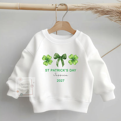 Personalized First St Patrick's Day Baby Outfit | Mo Chéad Lá Fhéile Pádraig Sleepsuit | Irish T-shirt | St Patrick's Day Sweatshirt