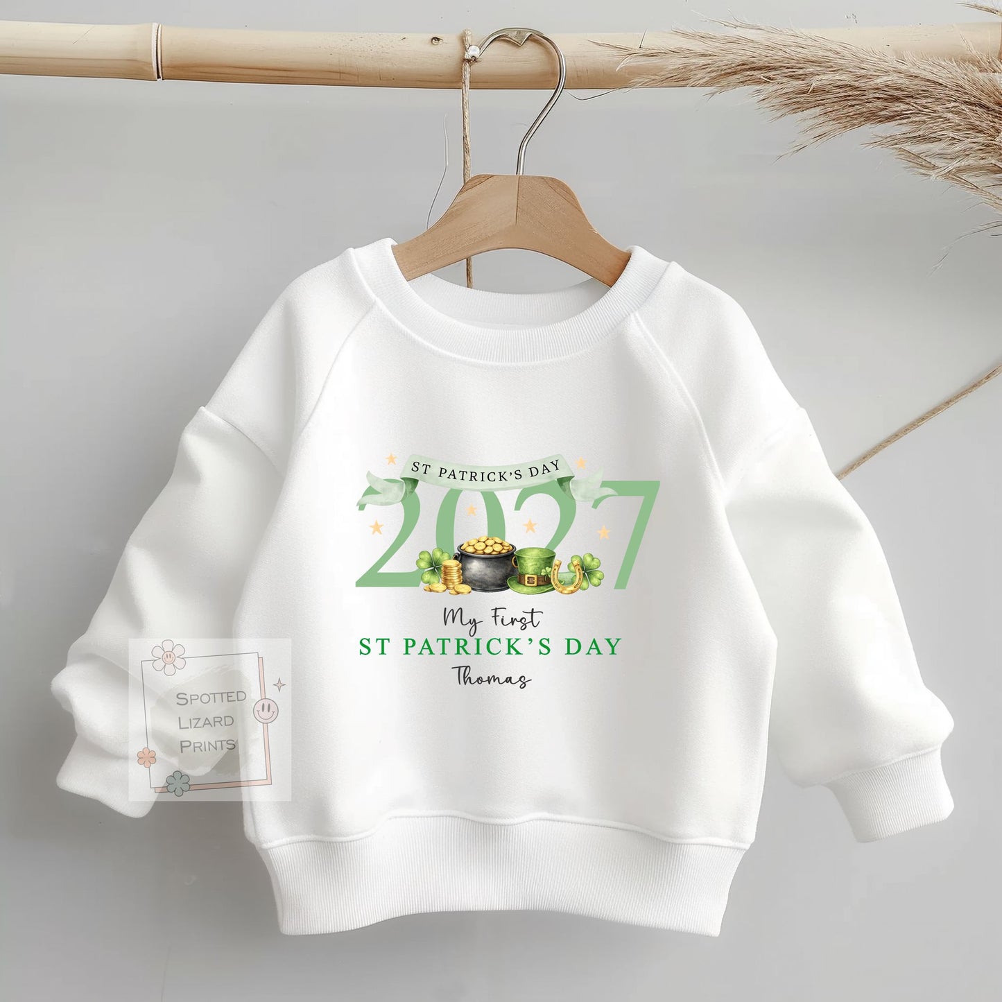 Personalized First St Patrick's Day Baby Outfit | Mo Chéad Lá Fhéile Pádraig Sleepsuit | Irish T-shirt | St Patrick's Day Sweatshirt