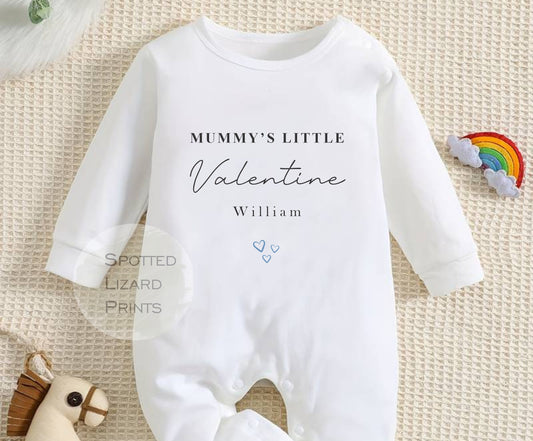 MUMMY's Little Valentines Baby Girl / Boy Outfit (First Valentines 1st Valentines Mummy Mum Valentines l New Mum Gift | Love My Mum)