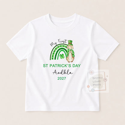 Personalized First St Patrick's Day Baby Outfit | Mo Chéad Lá Fhéile Pádraig Sleepsuit | Irish T-shirt | St Patrick's Day Sweatshirt