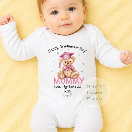 Personalised Happy Graduation Mummy, Graduation Mummy, Auntie, Baby Outfit - Congratulation on your Graduation Day Babygrow, Vest, Sleepsuit or T-shirt