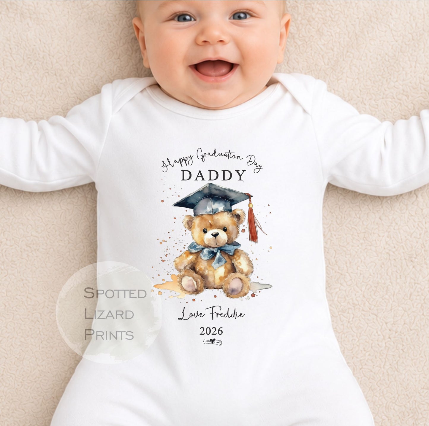 Personalised Happy Graduation Daddy, Graduation Mummy, Auntie, Uncle Baby Outfit - Congratulation on your Graduation Day Babygrow | Vest