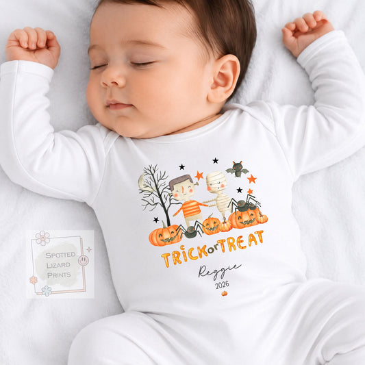 Personalised First Halloween Baby Outfit | My 1st Halloween Sleepsuit, Vest or T-shirt - Halloween Trick or Treat