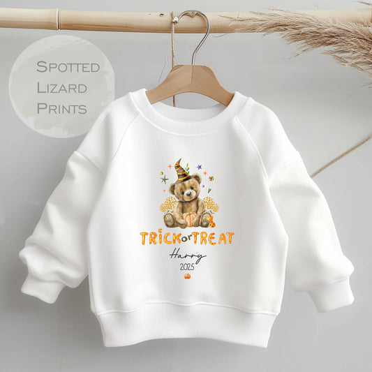 Personalised Cute Halloween Kids Sweatshirt Cute Pumpkin, Unisex Halloween Outfit, Spooky Outfit Trick or Treat Sweatshirt, Halloween jumper