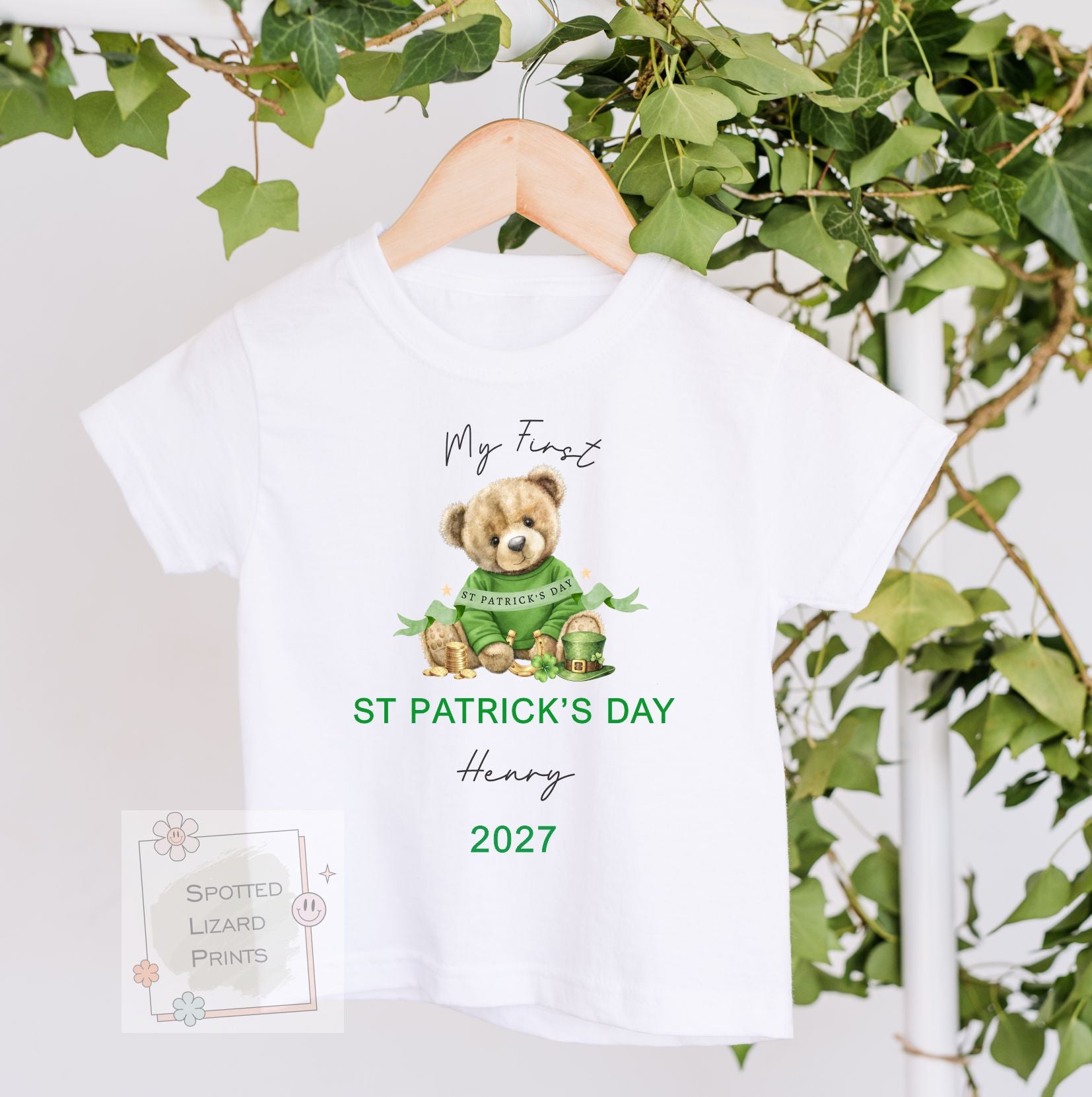 Personalized First St Patrick's Day Baby Outfit | Mo Chéad Lá Fhéile Pádraig Sleepsuit | Irish T-shirt | St Patrick's Day Sweatshirt